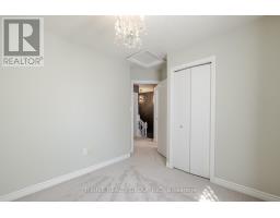 202 CRIMSON CRESCENT - 20