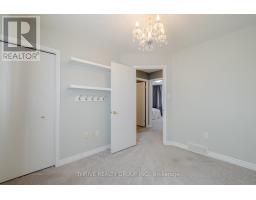 202 CRIMSON CRESCENT - 22