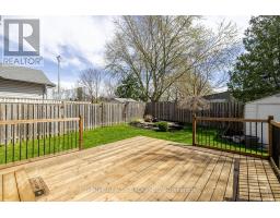 202 CRIMSON CRESCENT - 34