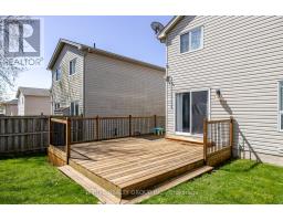 202 CRIMSON CRESCENT - 35