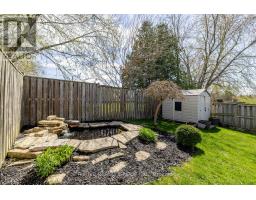 202 CRIMSON CRESCENT - 37