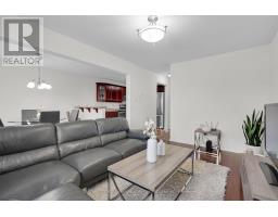 24 - 10 CHALKSTONE DRIVE - 12