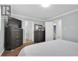 24 - 10 CHALKSTONE DRIVE - 22