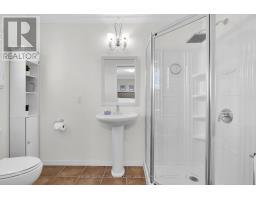 24 - 10 CHALKSTONE DRIVE - 23