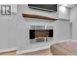 24 - 10 CHALKSTONE DRIVE - 34