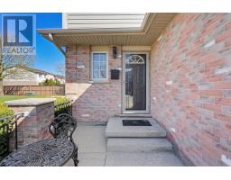 24 - 10 CHALKSTONE DRIVE - 4