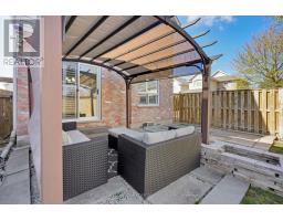 24 - 10 CHALKSTONE DRIVE - 41