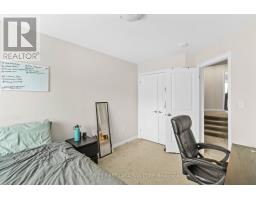 56 - 811 SARNIA ROAD - 36