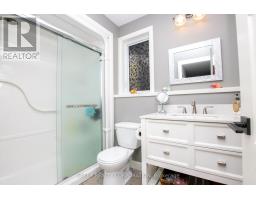 411 ALBERT STREET - 28