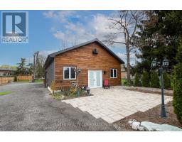 411 ALBERT STREET - 3