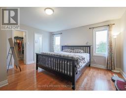 1908 CORONATION DRIVE - 28
