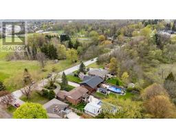 97 KITTRIDGE AVENUE E - 3