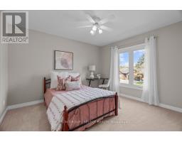 5 LAVENDER WAY - 28