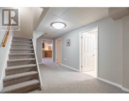 5 LAVENDER WAY - 35