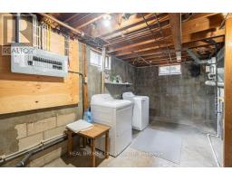 39 TRILLIUM CRESCENT - 32