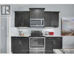 123 - 2250 BUROAK DRIVE - 16