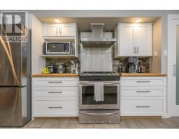 4 - 1500 RICHMOND STREET - 19