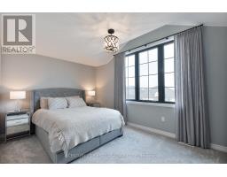 1068 TRAILSWAY AVENUE - 30