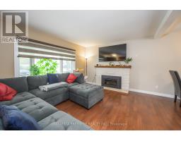 859 DALKEITH CRESCENT - 11
