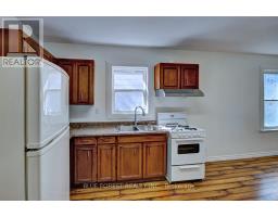 272 SANDERS STREET - 8
