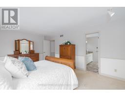 1537 HILLSIDE DRIVE - 18