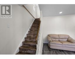 67 PAULINE CRESCENT - 11