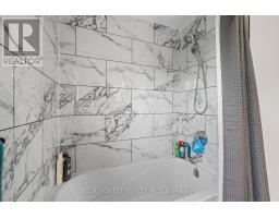 67 PAULINE CRESCENT - 15