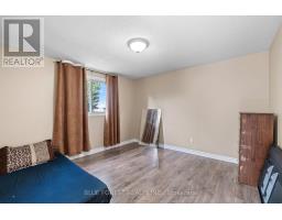 67 PAULINE CRESCENT - 17