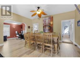 211 MARY STREET - 10