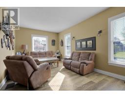 211 MARY STREET - 11