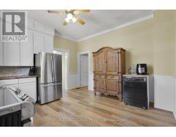 211 MARY STREET - 17