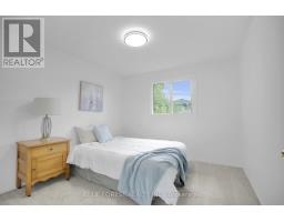 29 - 720 DEVERON CRESCENT - 17