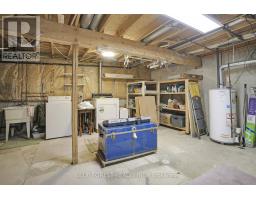 29 - 720 DEVERON CRESCENT - 26