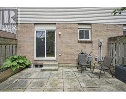 29 - 720 DEVERON CRESCENT - 28