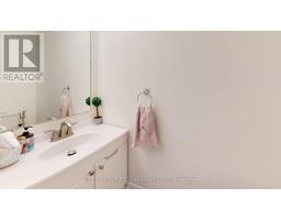 6 - 20 KERNOHAN PARKWAY - 22