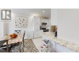 6 - 20 KERNOHAN PARKWAY - 34