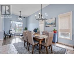 30 HAGERMAN CRESCENT - 12