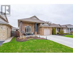 30 HAGERMAN CRESCENT - 2