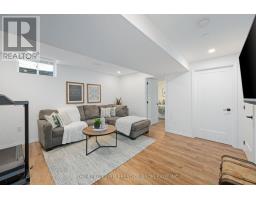1811 BLOOM CRESCENT - 24