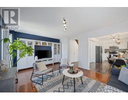 1811 BLOOM CRESCENT - 9
