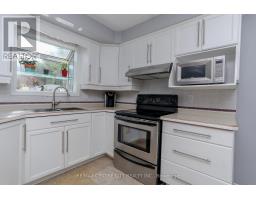 90 LAWRENCE AVENUE W - 11