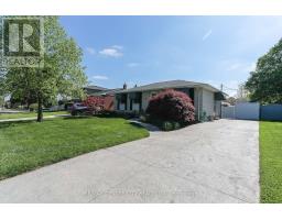 90 LAWRENCE AVENUE W - 2