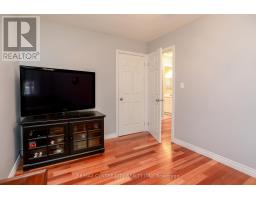 90 LAWRENCE AVENUE W - 24