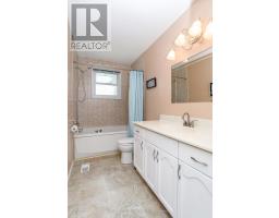 90 LAWRENCE AVENUE W - 28