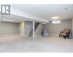 90 LAWRENCE AVENUE W - 31