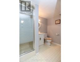 90 LAWRENCE AVENUE W - 34