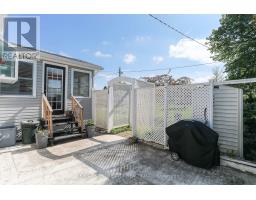 90 LAWRENCE AVENUE W - 38