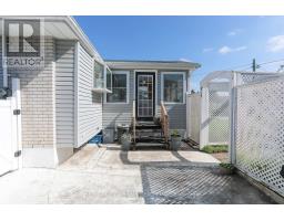 90 LAWRENCE AVENUE W - 39