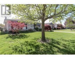 90 LAWRENCE AVENUE W - 4