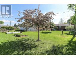 90 LAWRENCE AVENUE W - 42